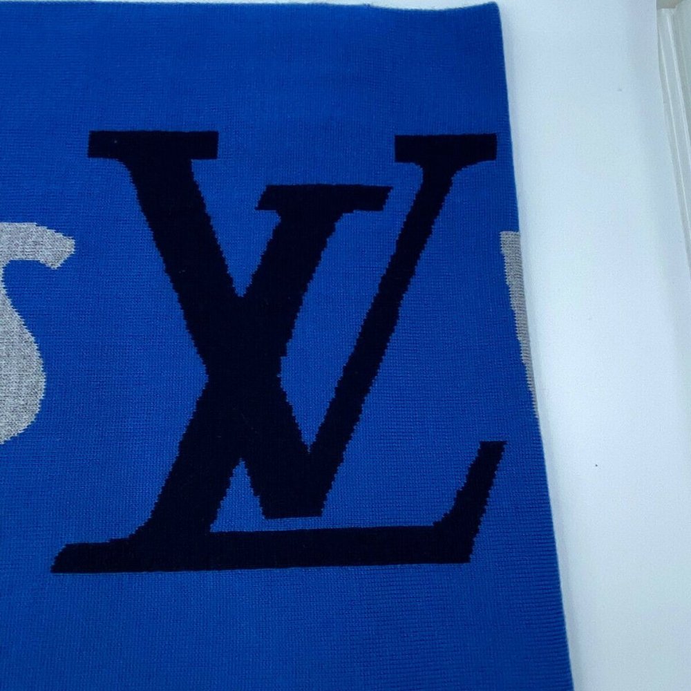 New Authentic Louis Vuitton 100% Wool LV Forward Scarf M73418 - Picture 7 of 12